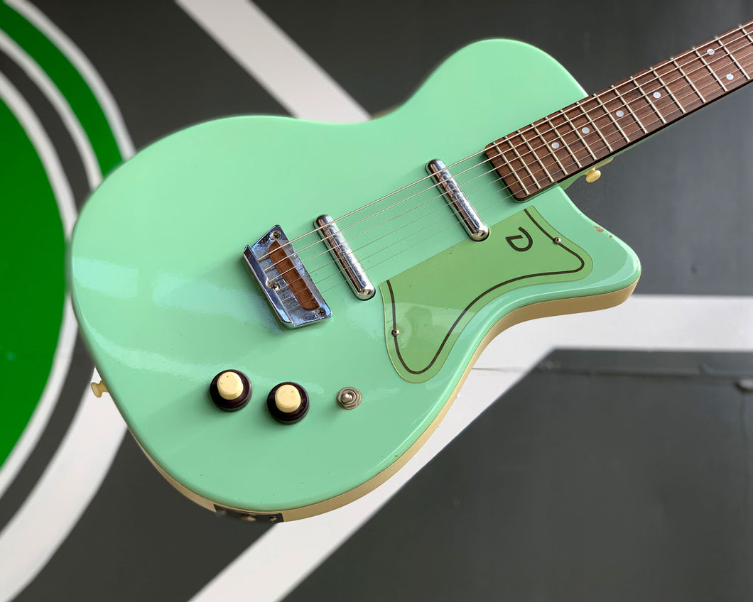 Danelectro 56 Baritone