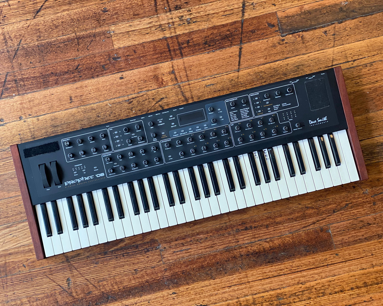Dave Smith Instruments Prophet '08 PE – Found Sound