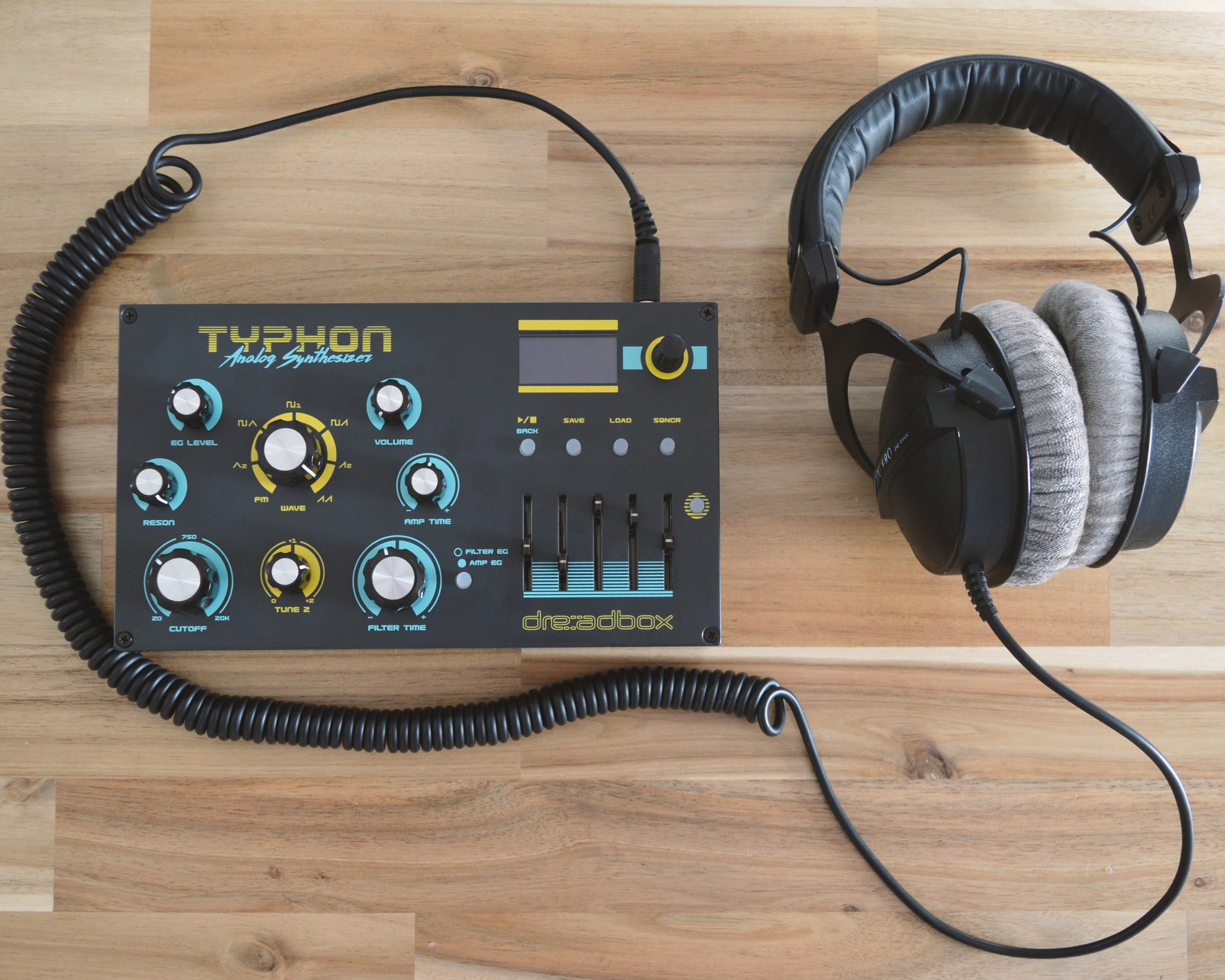 Dreadbox Typhon Analog Mono Synth – Found Sound