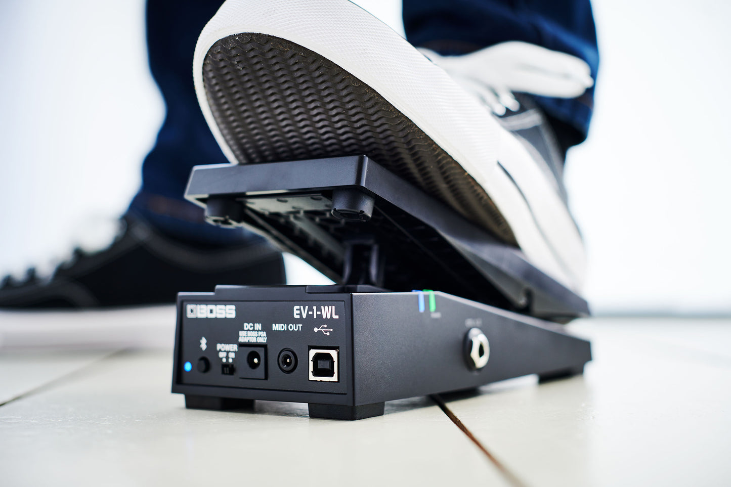 BOSS EV-1-WL Wireless Expression Pedal
