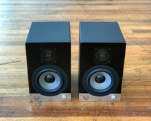 Load image into Gallery viewer, EVE SC205 2-Way 5&quot; Professional Studio Monitor Speakers (Pair)
