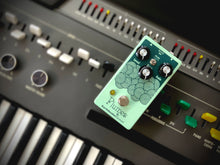 Load image into Gallery viewer, EarthQuaker Devices Plumes Small Signal Shredder - Found Sound Exclusive - &#39;Green on Green&#39;
