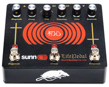 Load image into Gallery viewer, EarthQuaker Devices Sunn O))) Life Pedal V3
