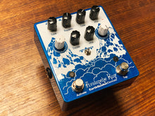 Load image into Gallery viewer, EarthQuaker Devices Avalanche Run v2 - B Stock
