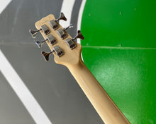 Load image into Gallery viewer, Eastwood Hooky Bass 6 PRO w/ case
