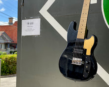 Load image into Gallery viewer, Eastwood Hooky Bass 6 PRO w/ case
