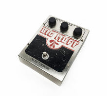 Load image into Gallery viewer, Electro Harmonix &quot;Op-Amp&quot; Big Muff π V4
