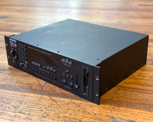 Load image into Gallery viewer, Ensoniq EPS16+ Rackmount

