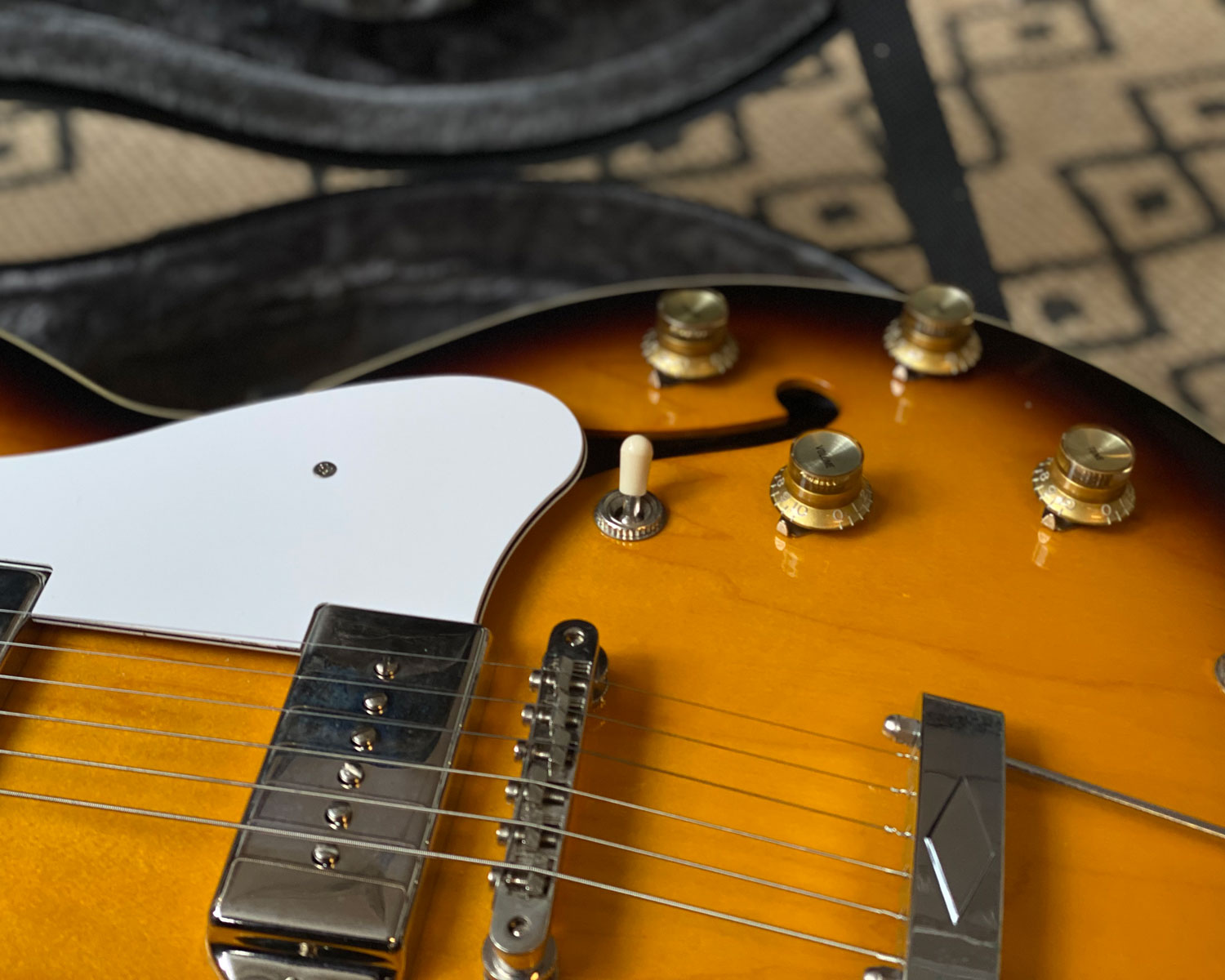 01 Epiphone 1965 Casino V/S Elitist - Made in Japan – Found