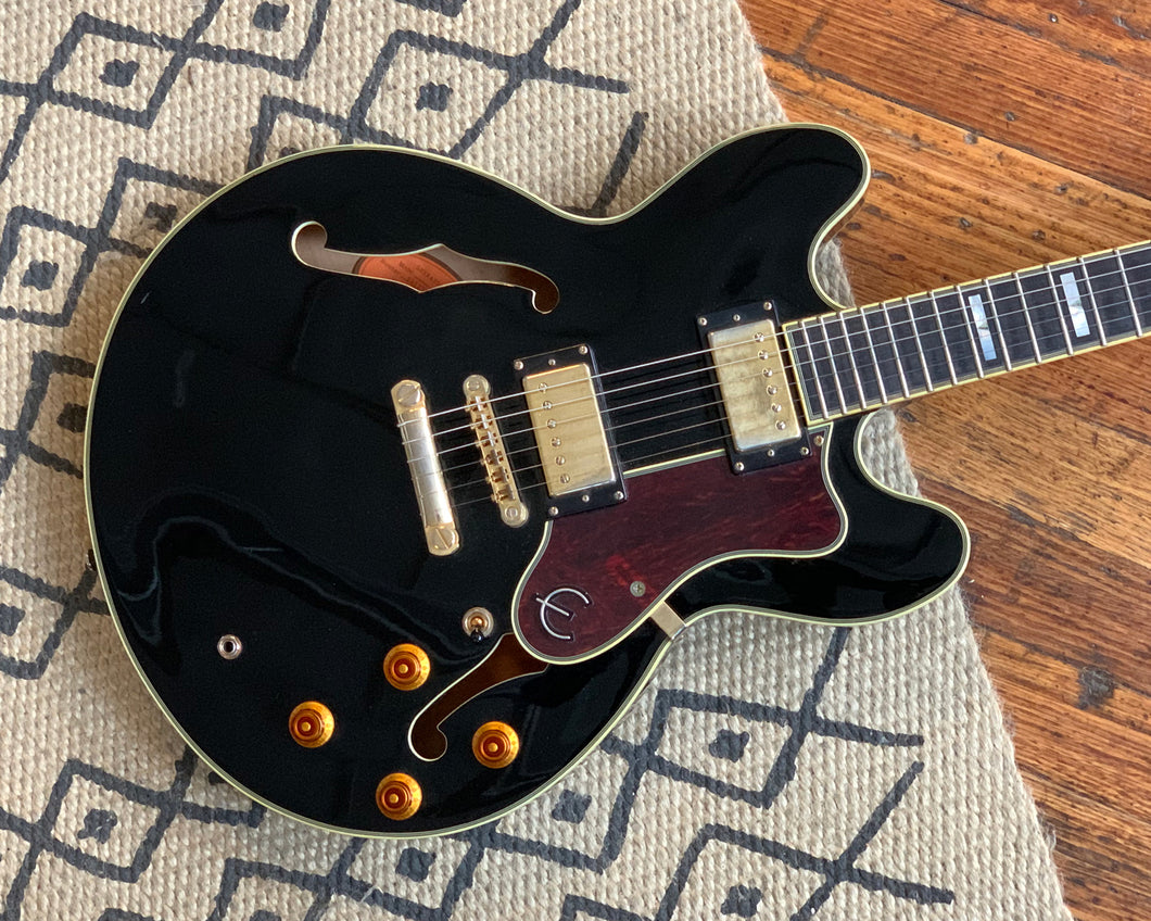Epiphone sheraton ii hot sale case