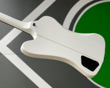 Load image into Gallery viewer, Epiphone Thunderbird Classic-IV Pro
