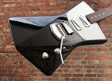 Load image into Gallery viewer, Ernie Ball Music Man St. Vincent - Black
