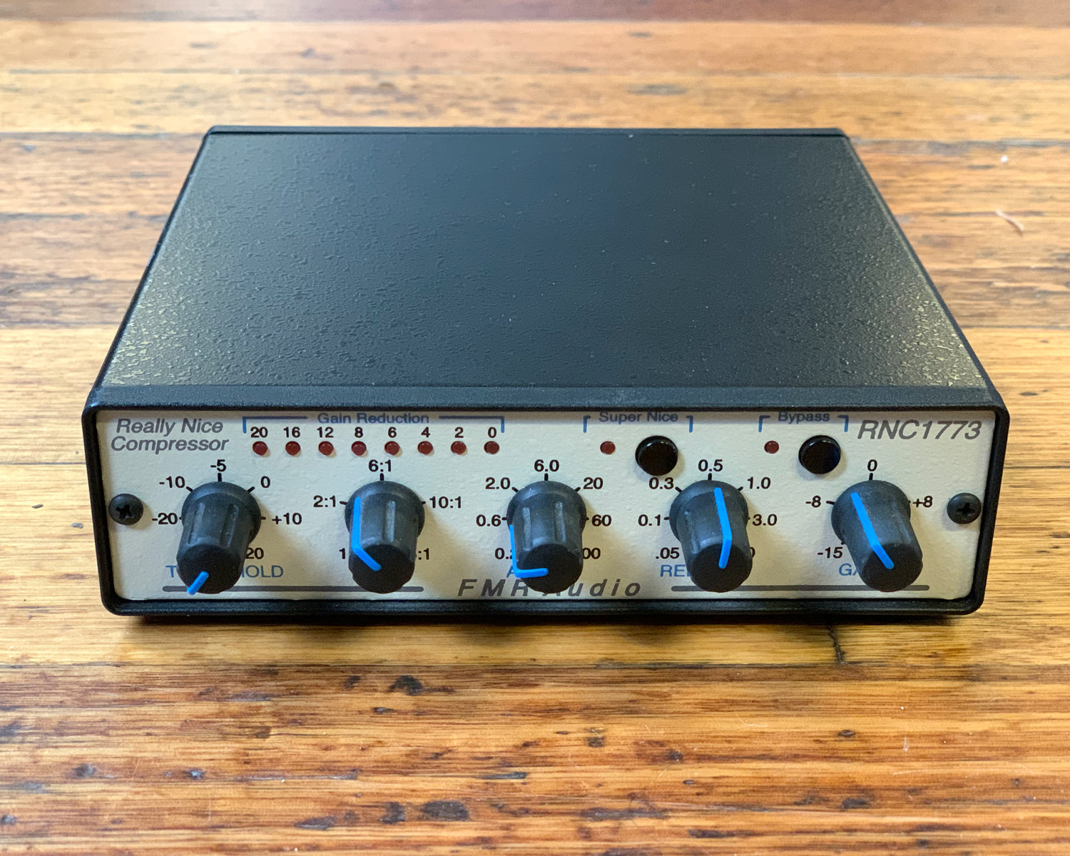 DTM・DAW FMR Audio RNC1773 Really Nice Compressor DTM・DAW FMR Audio Really Nice Compressor RNC1773 FMR Audio RNC