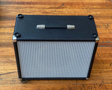 Load image into Gallery viewer, Fender Guitar Cabinet w/ Celestion Gold Alnico
