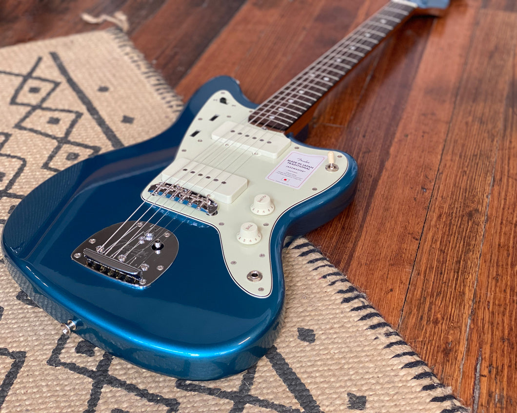 Fender 2021 Limited Edition - Traditional 60s Jazzmaster - Roasted Maple Neck - Lake Placid Blue