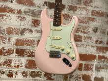 Load image into Gallery viewer, Fender American Original &#39;60s Stratocaster - Shell Pink
