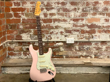 Load image into Gallery viewer, Fender American Original &#39;60s Stratocaster - Shell Pink
