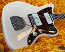 Load image into Gallery viewer, 2018 Fender American Original &#39;60s Jazzmaster - Staytrem 9.5&quot; Radius Bridge! w/ OSCH &amp; Candy 🇺🇸

