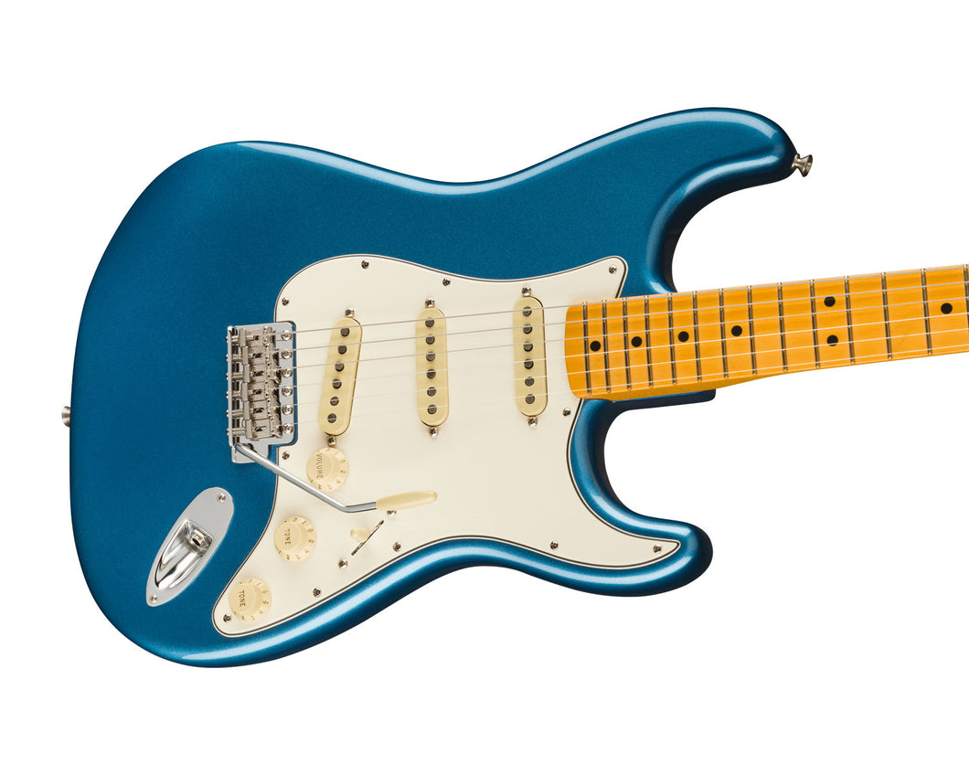 Fender American Vintage II 1973 Stratocaster - Maple Fingerboard, Lake Placid Blue