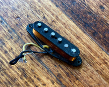 Load image into Gallery viewer, Fender Custom Shop Fat &#39;50s Middle Pickup
