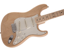 Load image into Gallery viewer, Fender Made in Japan Traditional &#39;70s Stratocaster - Natural
