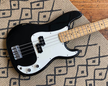 Load image into Gallery viewer, Fender Player Precision Bass
