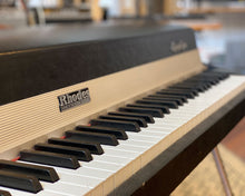 Load image into Gallery viewer, &#39;77 Fender Rhodes Mark 1 Stage Piano Eighty Eight 🇺🇸
