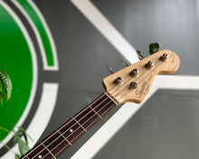 Load image into Gallery viewer, Fender Squier Affinity Series Precision Bass PJ - Black
