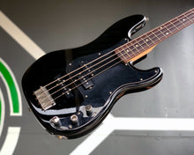 Load image into Gallery viewer, Fender Squier Affinity Series Precision Bass PJ - Black
