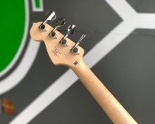 Load image into Gallery viewer, Fender Squier Mini P Bass
