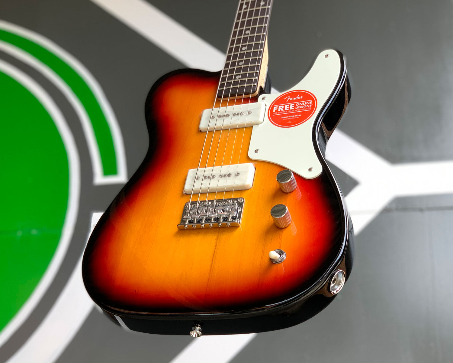 Fender paranormal baritone 2025