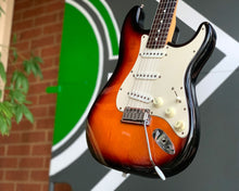 Load image into Gallery viewer, &#39;94 Fender Standard Stratocaster 40th Anniversary
