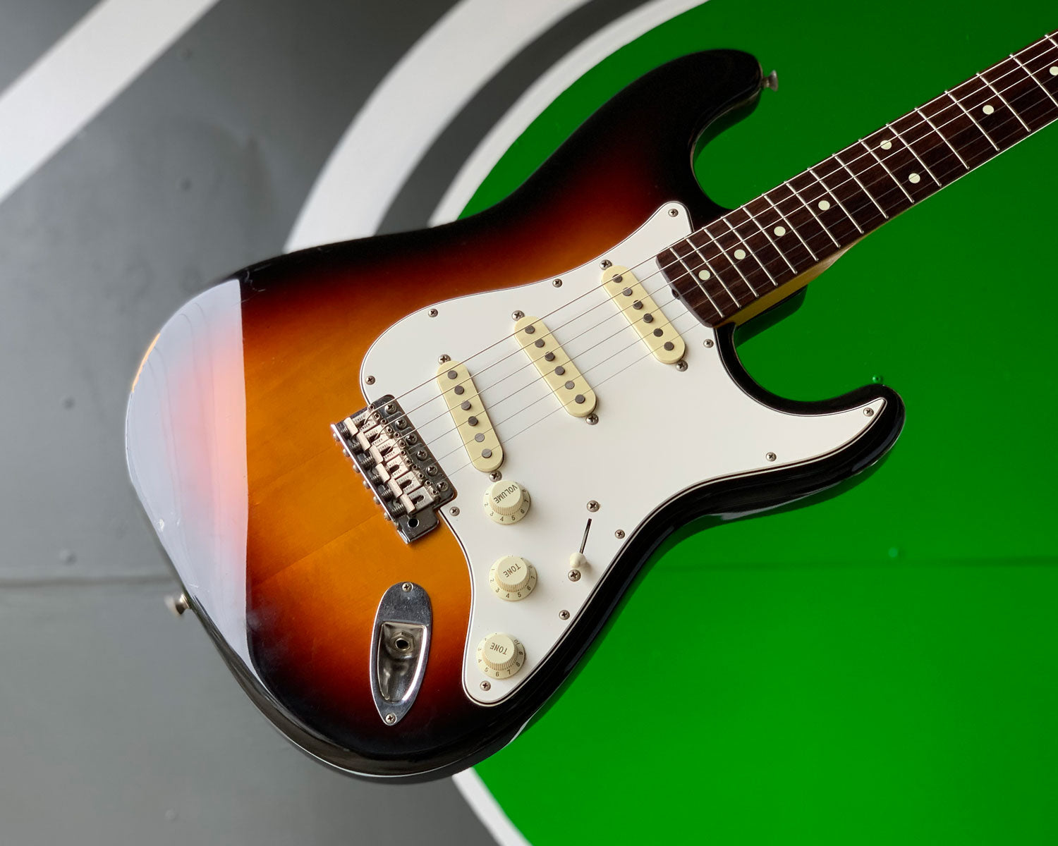 Fender stratocaster japan 1993 new arrivals
