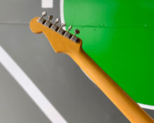 Load image into Gallery viewer, &#39;93 Fender Stratocaster Made in Japan
