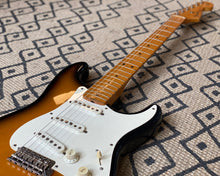 Load image into Gallery viewer, &#39;94 Fender US Vintage Series - &#39;57 Reissue Stratocaster - 2 Colour Sunburst
