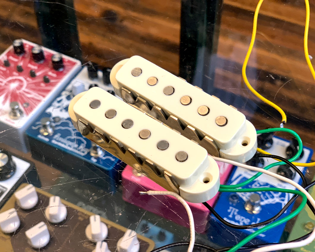 Fender V-Mod Jaguar Pickups - Pair