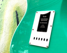 Load image into Gallery viewer, Fender Vintera &#39;50s Stratocaster Maple Sea Foam Green
