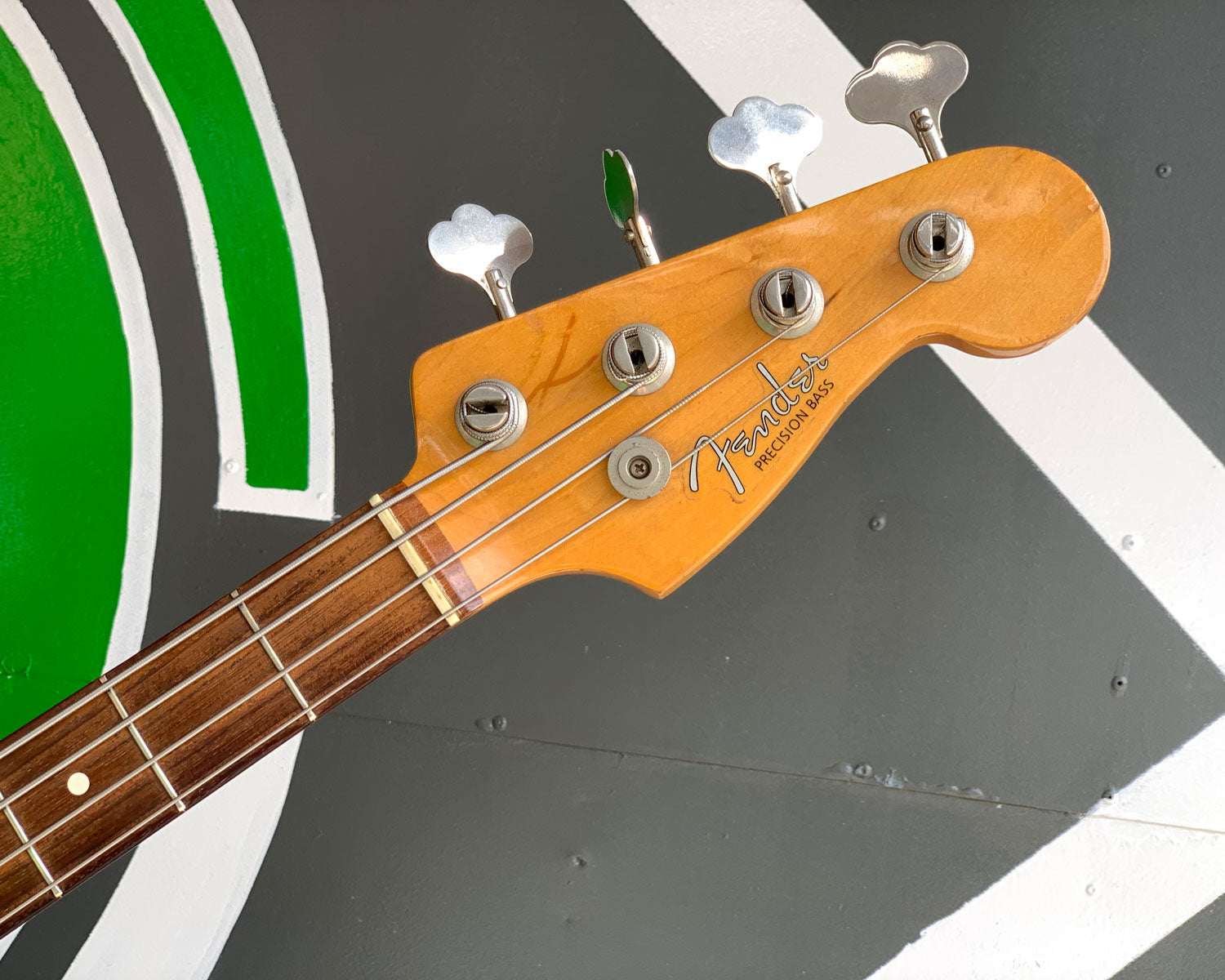 Fender 62 outlet p bass