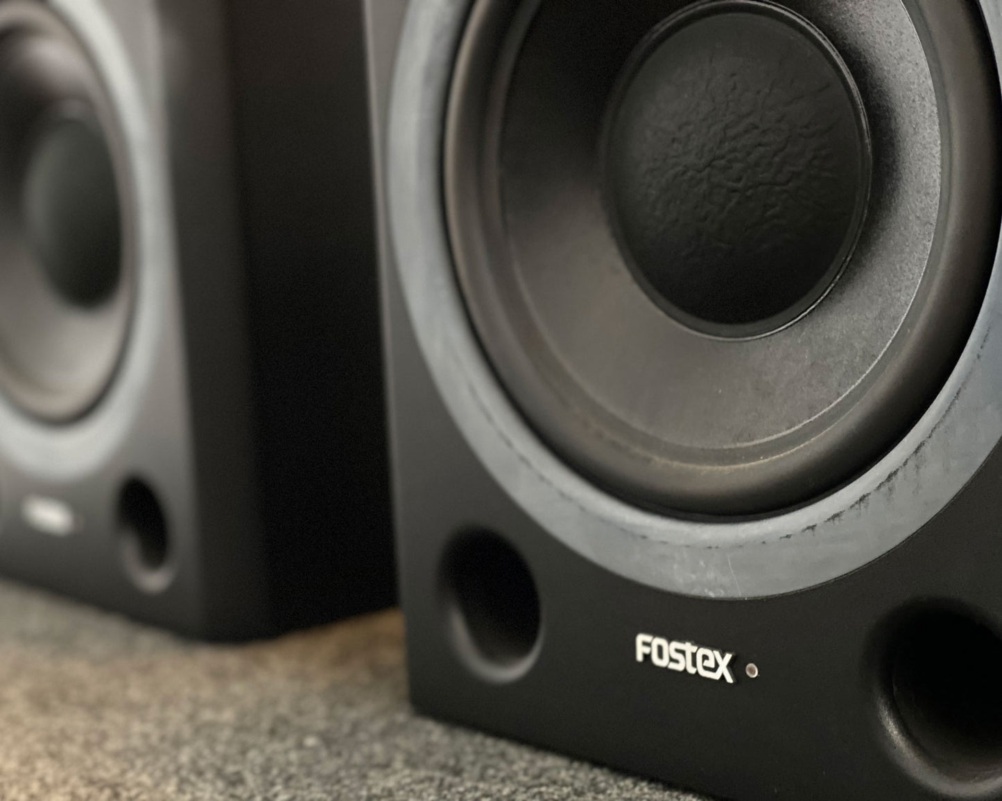Fostex PM841 Studio Monitors