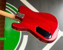 Load image into Gallery viewer, &#39;04 G&amp;L ASAT Deluxe HH - Flame Top ‎️‍🔥
