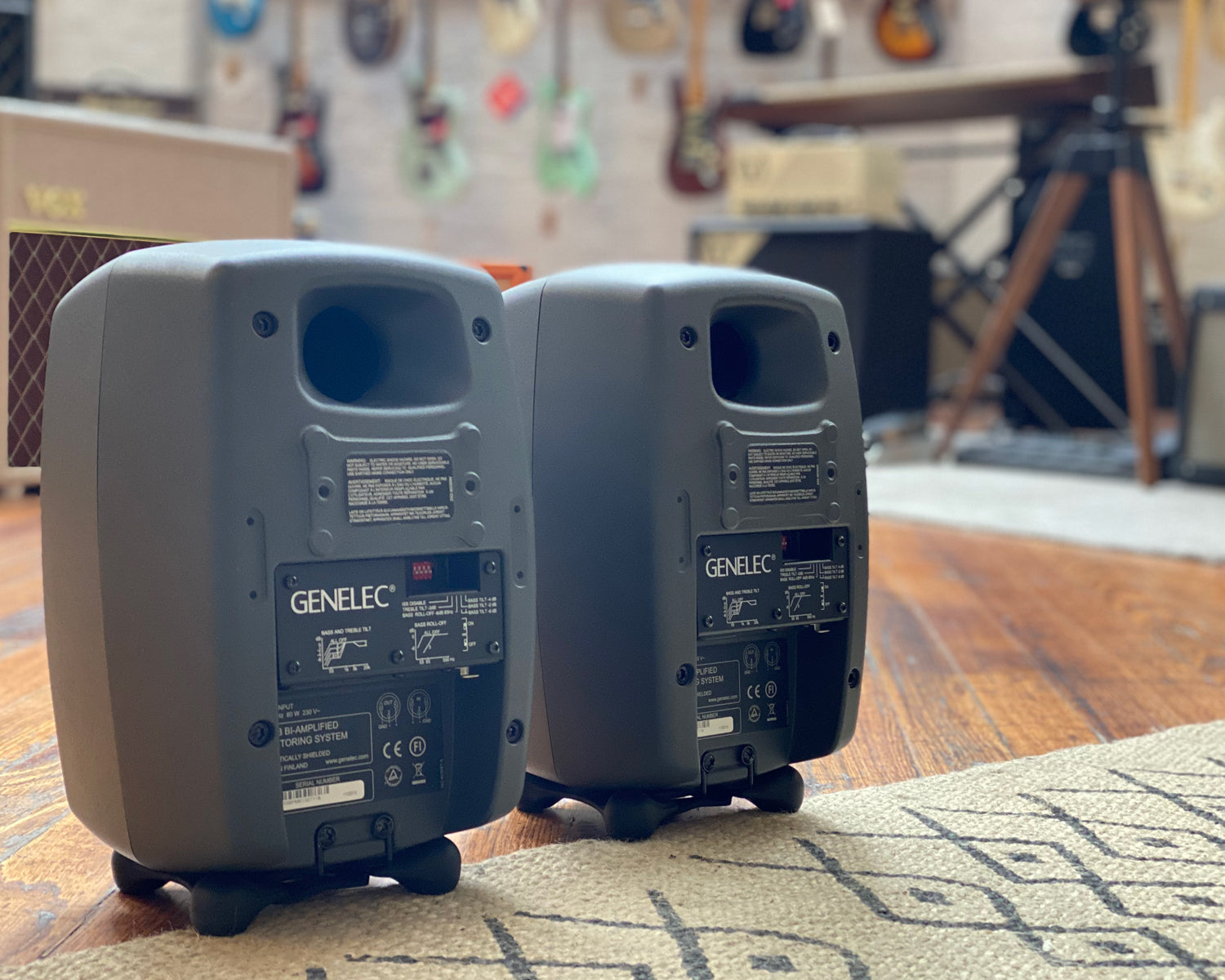Genelec 8030 on sale b
