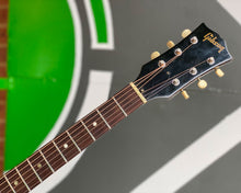 Load image into Gallery viewer, &#39;68 Gibson J-50 ADJ w/ OHSC
