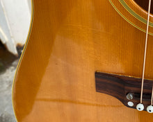 Load image into Gallery viewer, &#39;68 Gibson J-50 ADJ w/ OHSC
