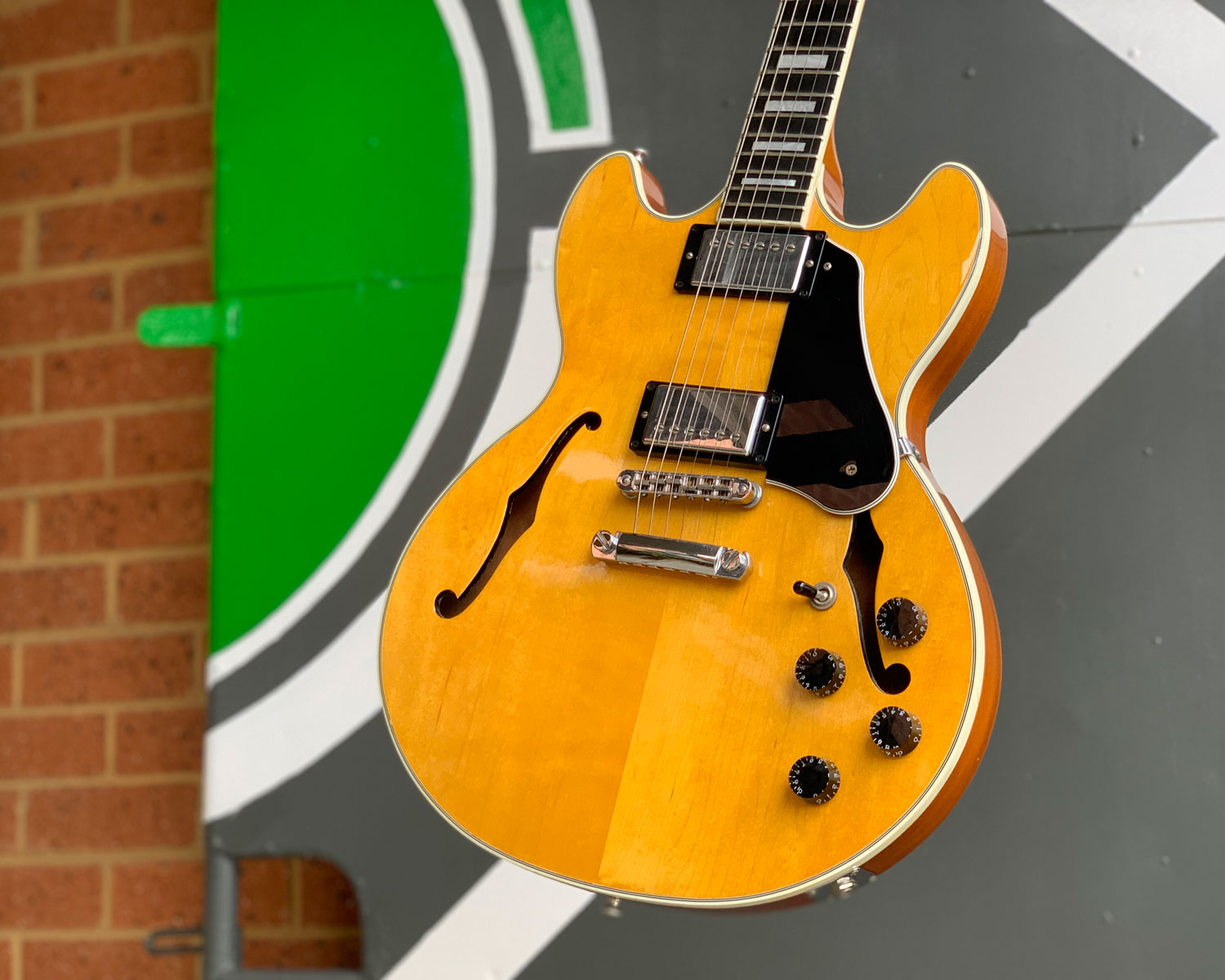 Gibson midtown custom deals price