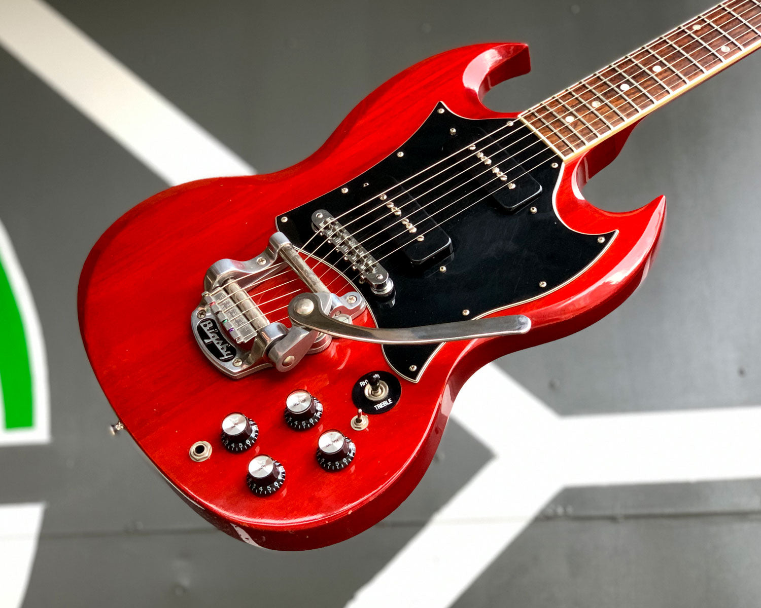 Gibson sg p90 bigsby sale