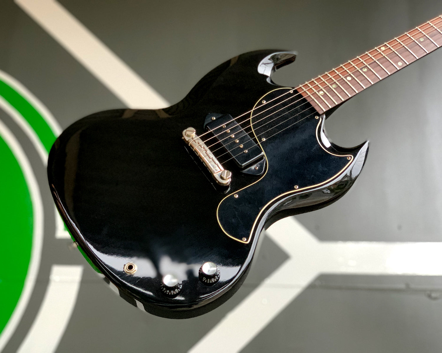 Black store sg junior
