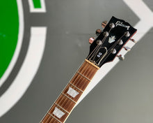 Load image into Gallery viewer, &#39;17 Gibson SG Standard w/ OHSC
