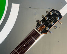 Load image into Gallery viewer, Godin 5th Avenue Kingpin CW II Humbuckers
