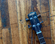 Load image into Gallery viewer, Gretsch G2220 Electromatic Junior Jet Bass Walnut Stain
