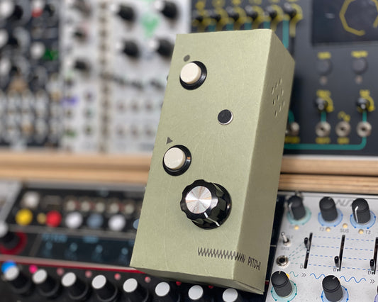 HISS PITCHI - Green